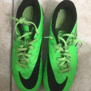 Nike hypervenom cleats